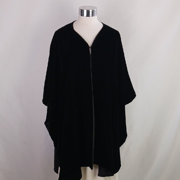 Vintage Black Velvet Cape